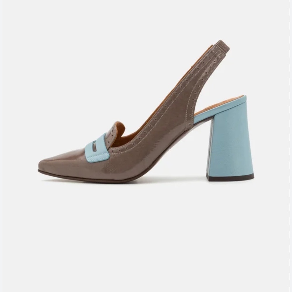 Chie Mihara Patent Leather Slingback Heels EU 36 Made in Spain Taupe & Blue NWT - Picture 3 of 9